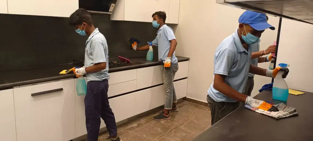 Empty Kitchen Deep Cleaning Service 